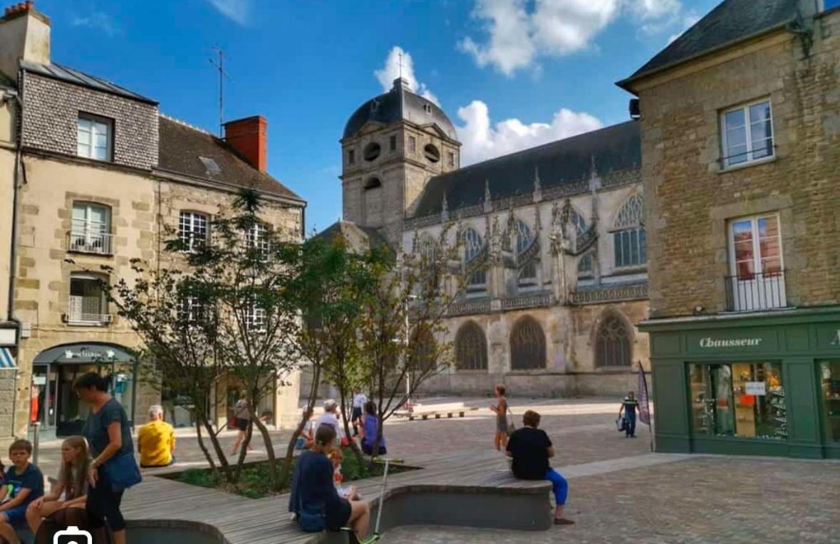 Les 3 P'Tites Pom'S Hotel Alençon Exterior foto